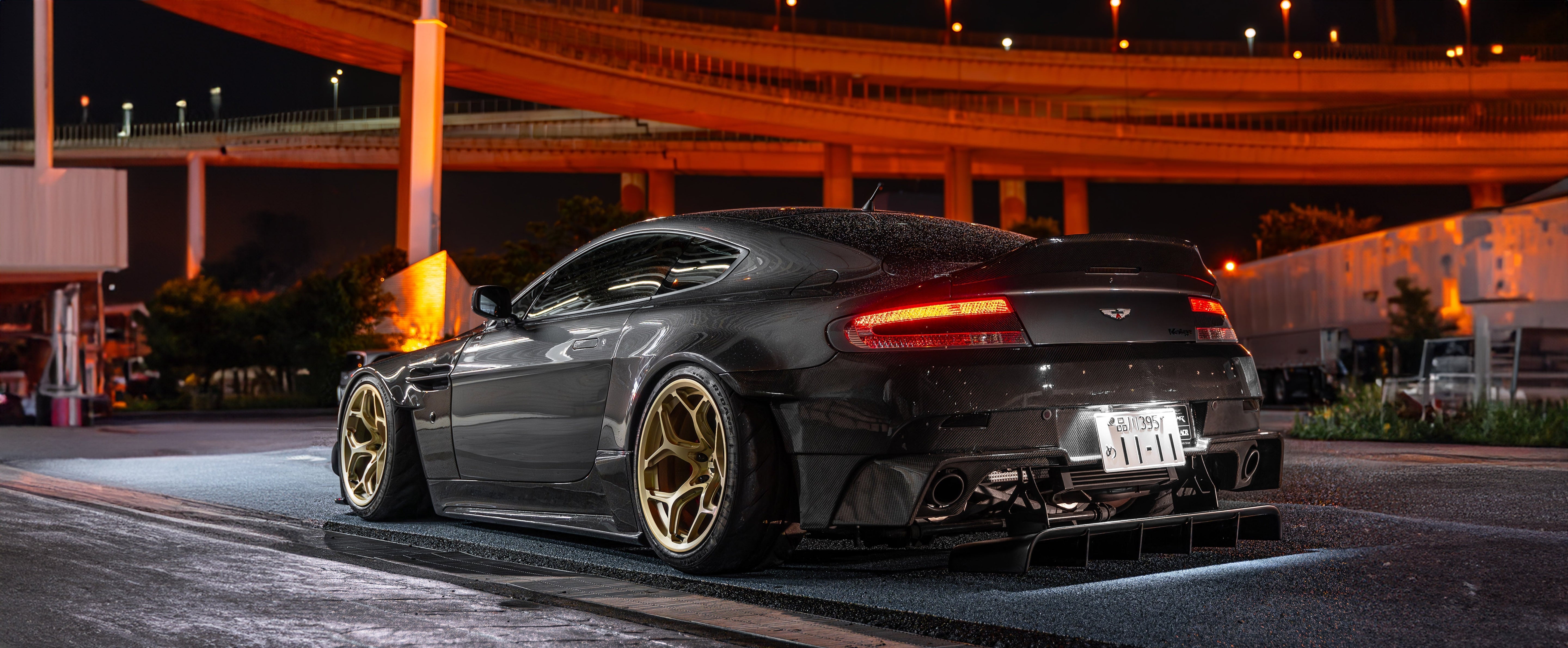 Wheels for Aston Martin Vantage – Radi8 Raijin Monoblock / Racing Fitment 18/18 Inch
