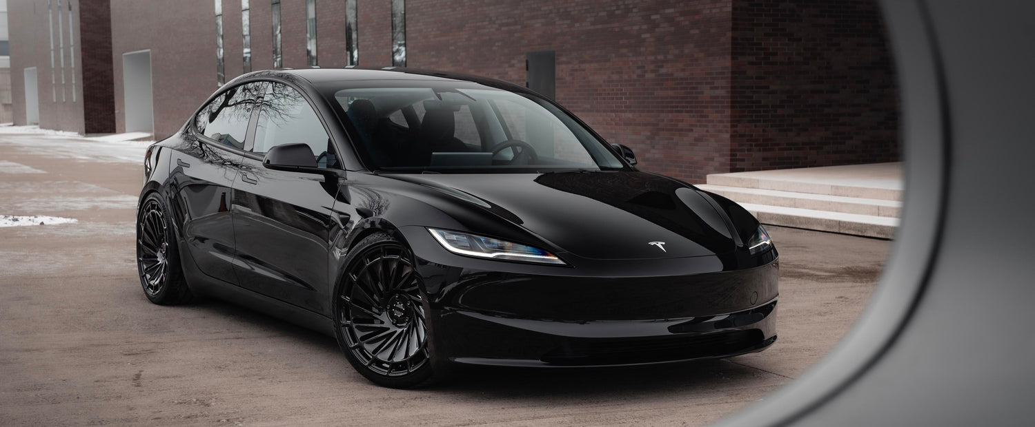 Tesla Modell 3 | Radi8 R807 | Staggered 20"/20" (20x9J / 20x10,5J)