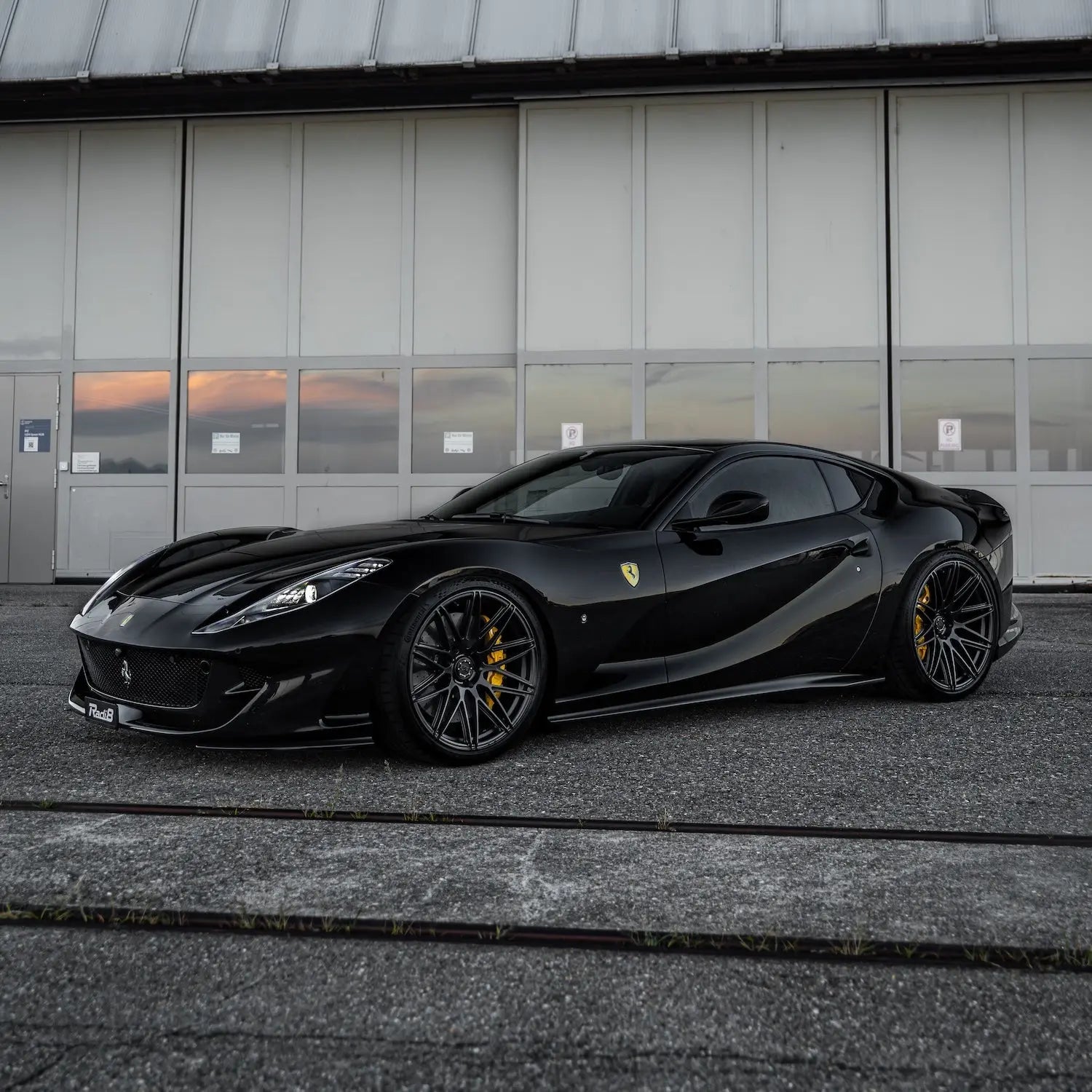 Radi8 R80M1 Forged Wheels for Ferrari 812 Superfast – 10.5x21/12.0x22 Inch Custom Fitment radi8wheels