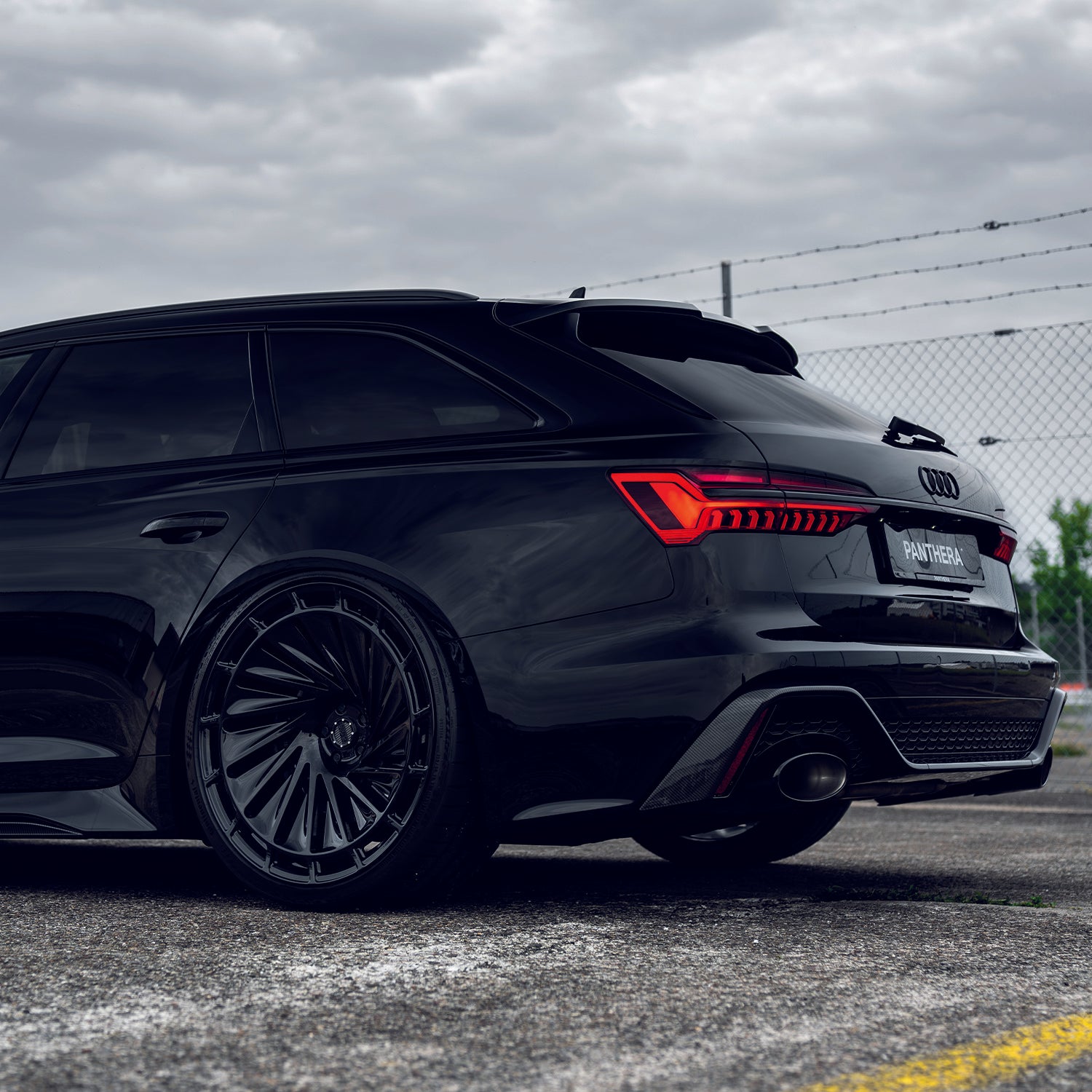 R807/R808 Setup for Audi RS6 C8 11x23 Inch
