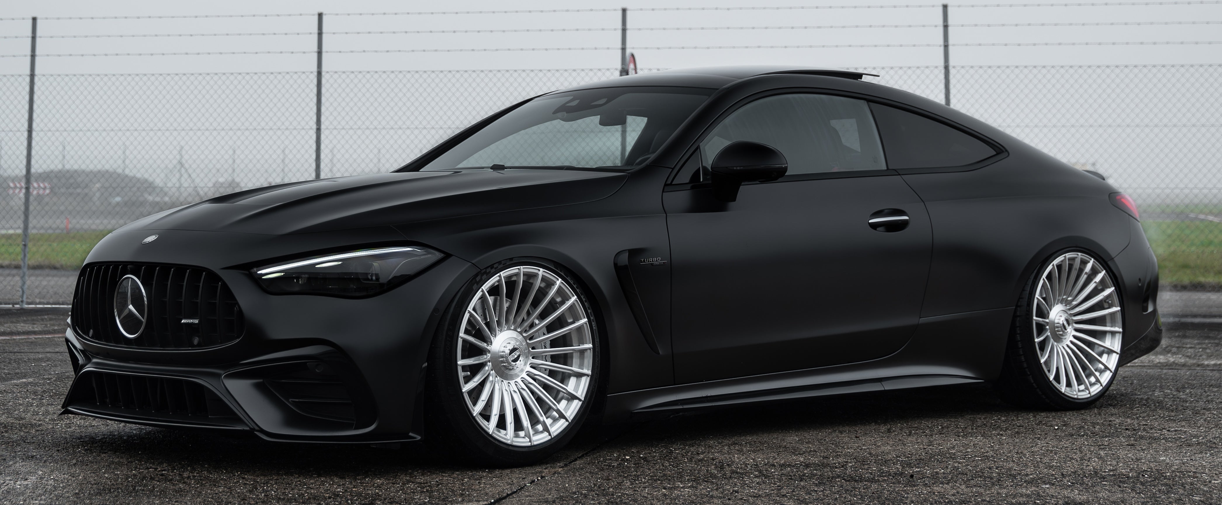 Mercedes-benz CLE 53 AMG (C236) | Radi8 R802 | Staggered 20"/21" (20x10,5J / 21x11,5J)