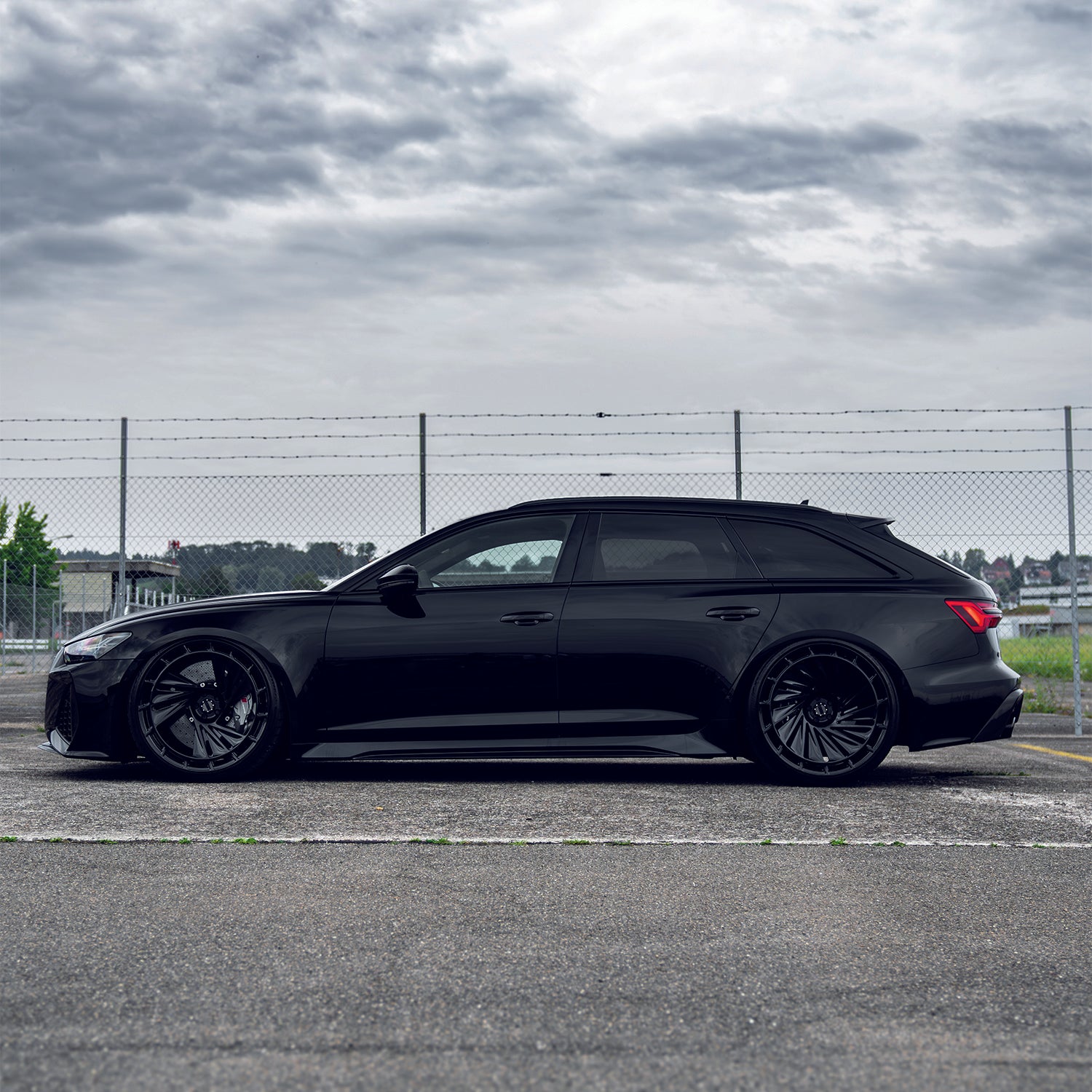 R807/R808 Setup for Audi RS6 C8 11x23 Inch