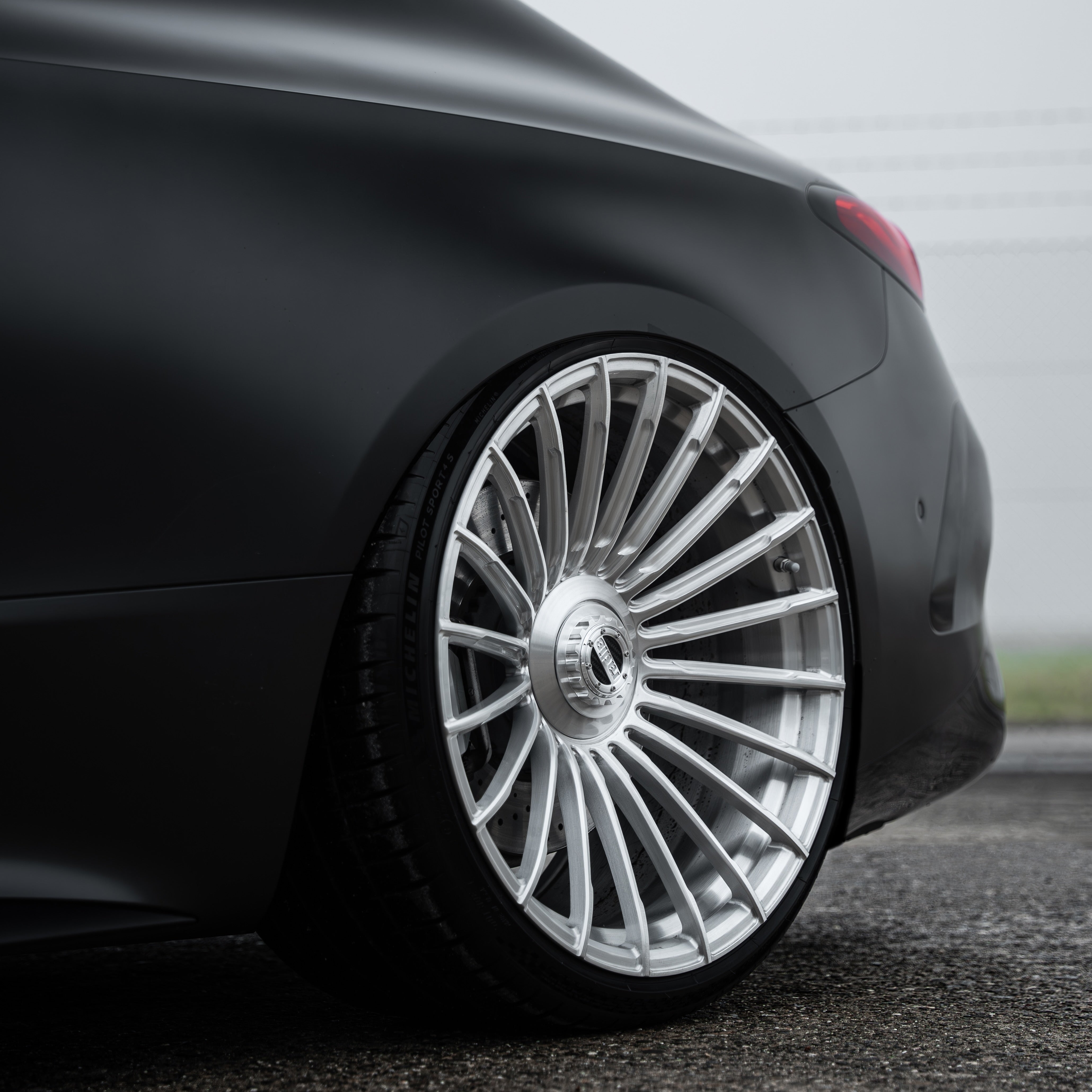 Buy custom Forged Monoblock Radi8 R802 wheels for Mercedes-benz CLE 53 AMG  – available in 21/21 inch fitment. | Felgen kaufen